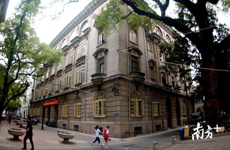 位于沙面的新荔湾文化馆。 摄影:符超军 位于沙面的新荔湾文化馆。 摄影:符超军