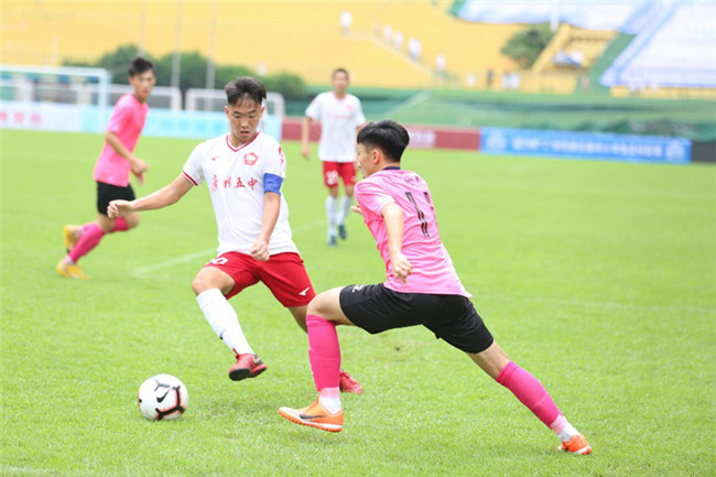 宋庆龄杯渝超联赛-重庆城市足球联赛赛程-直播比分入口青少年足球赛举行
