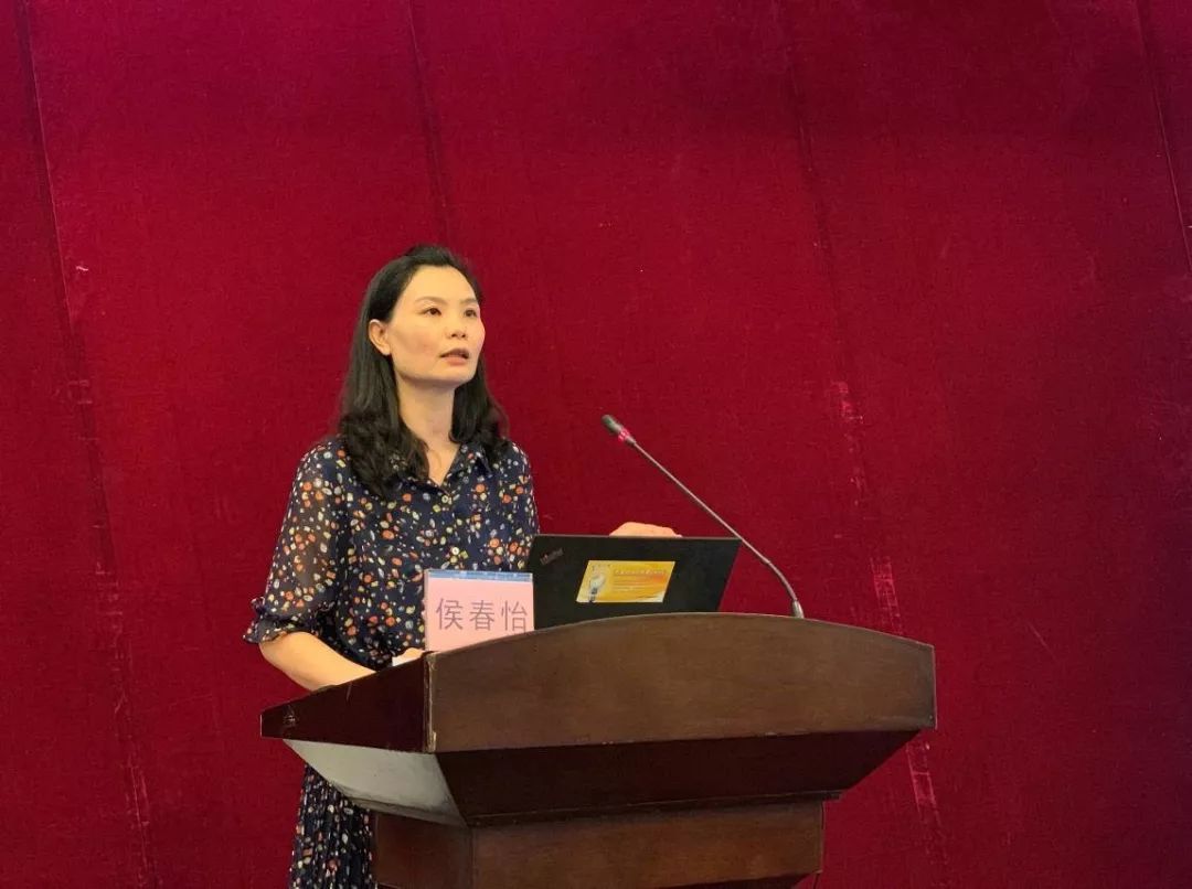 侯春怡教授作《危重患者的气道精细化管理》 侯春怡教授作《危重患者的气道精细化管理》