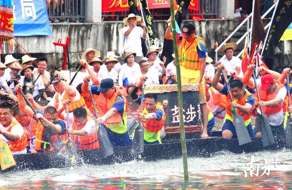 大沥锦龙盛会。