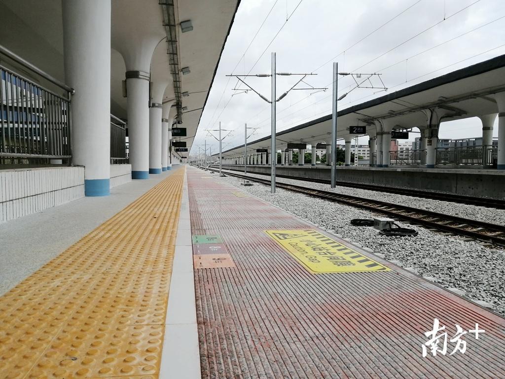 汕头火车站1号站台完成改造。 汕头火车站1号站台完成改造。