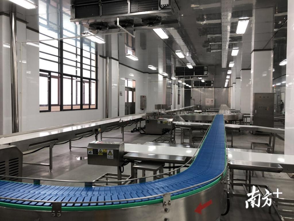 李老二产业园生产车间。余丹 摄 李老二产业园生产车间。余丹 摄