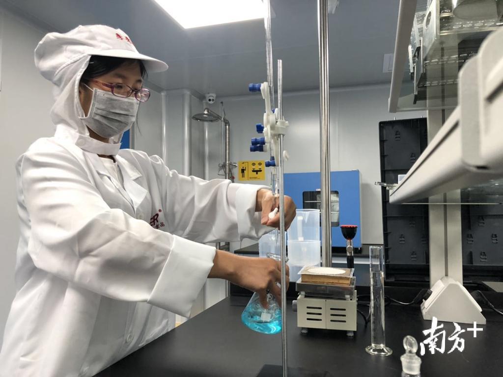 李老二产业园实验室。余丹 摄 李老二产业园实验室。余丹 摄
