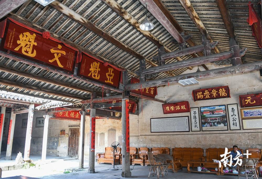 虽已有300多年历史，寿山公祠目前仍保存较为完好。（南方日报记者 何森垚 摄）