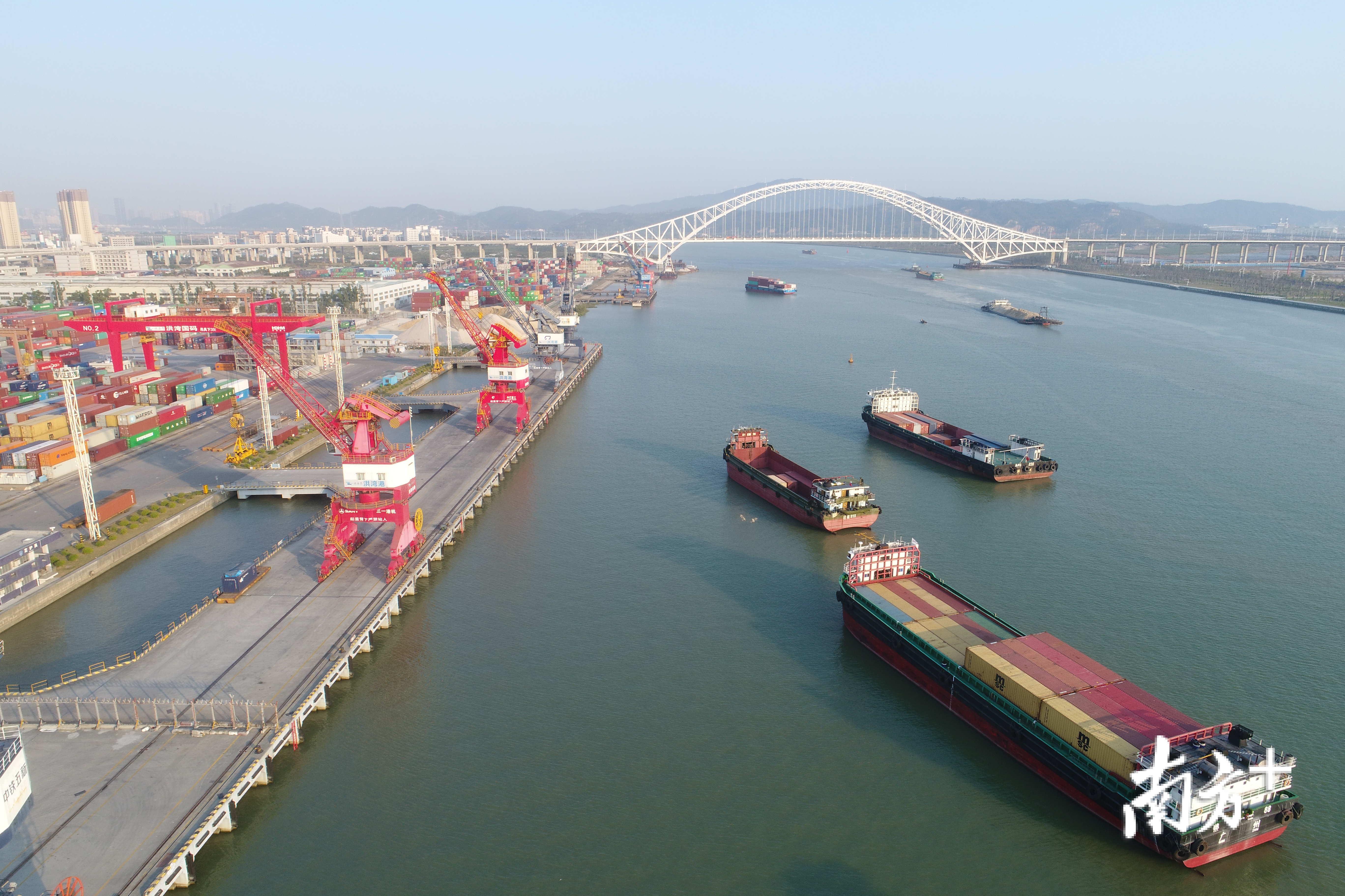 珠海洪湾港码头.关铭荣 摄