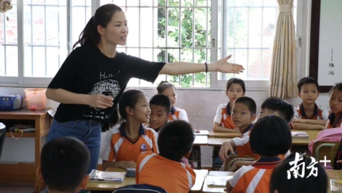 海寿小学的课堂教学课例获得国家部级优课,开创了海寿小学教学工作的先河。 海寿小学的课堂教学课例获得国家部级优课,开创了海寿小学教学工作的先河。