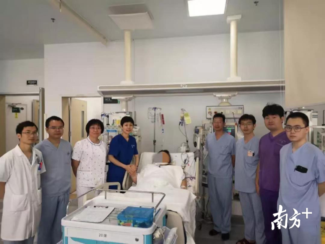 患者抢救成功后。