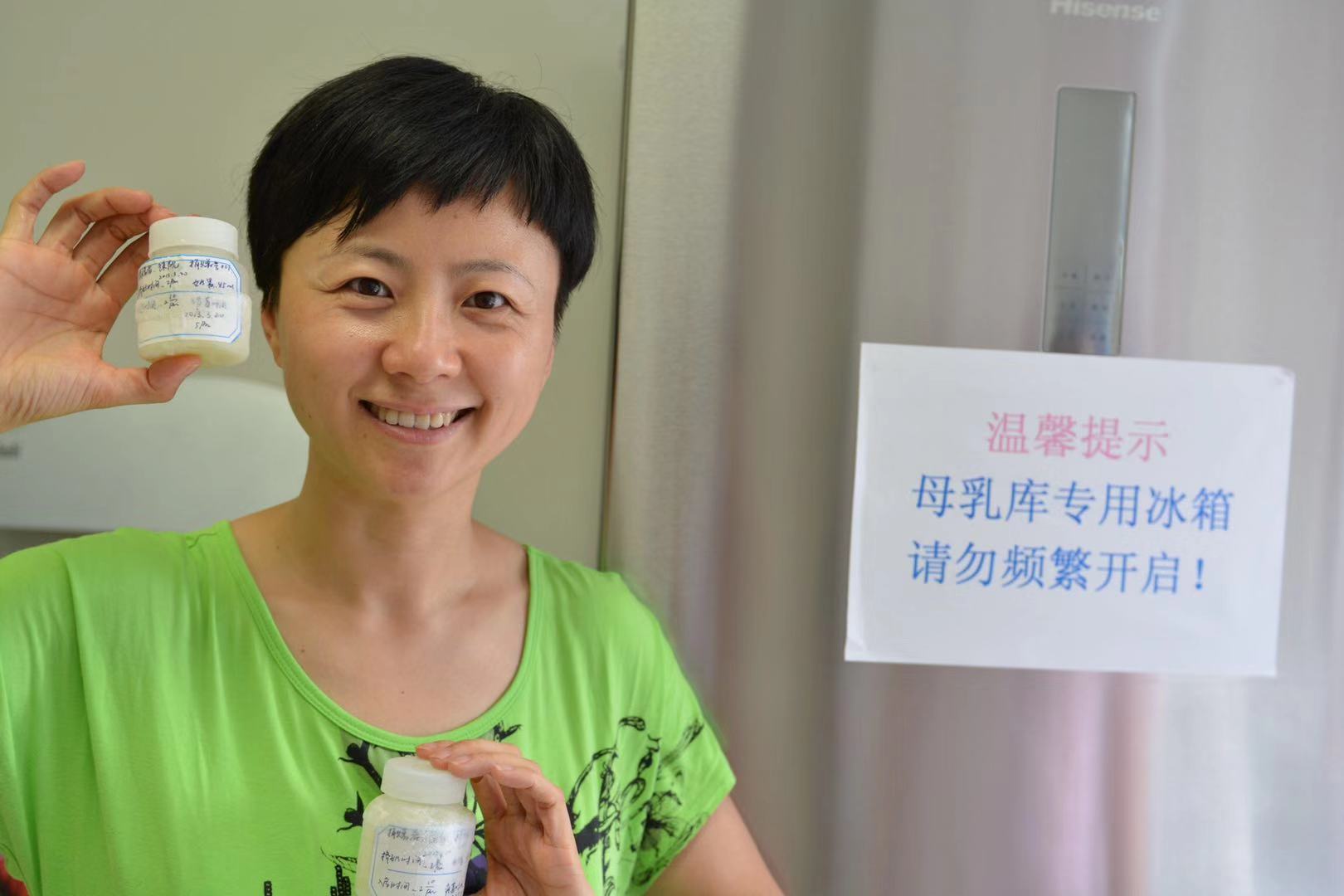 母乳库001号捐献者徐靓。