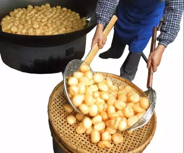 炸至金黄，起锅即食