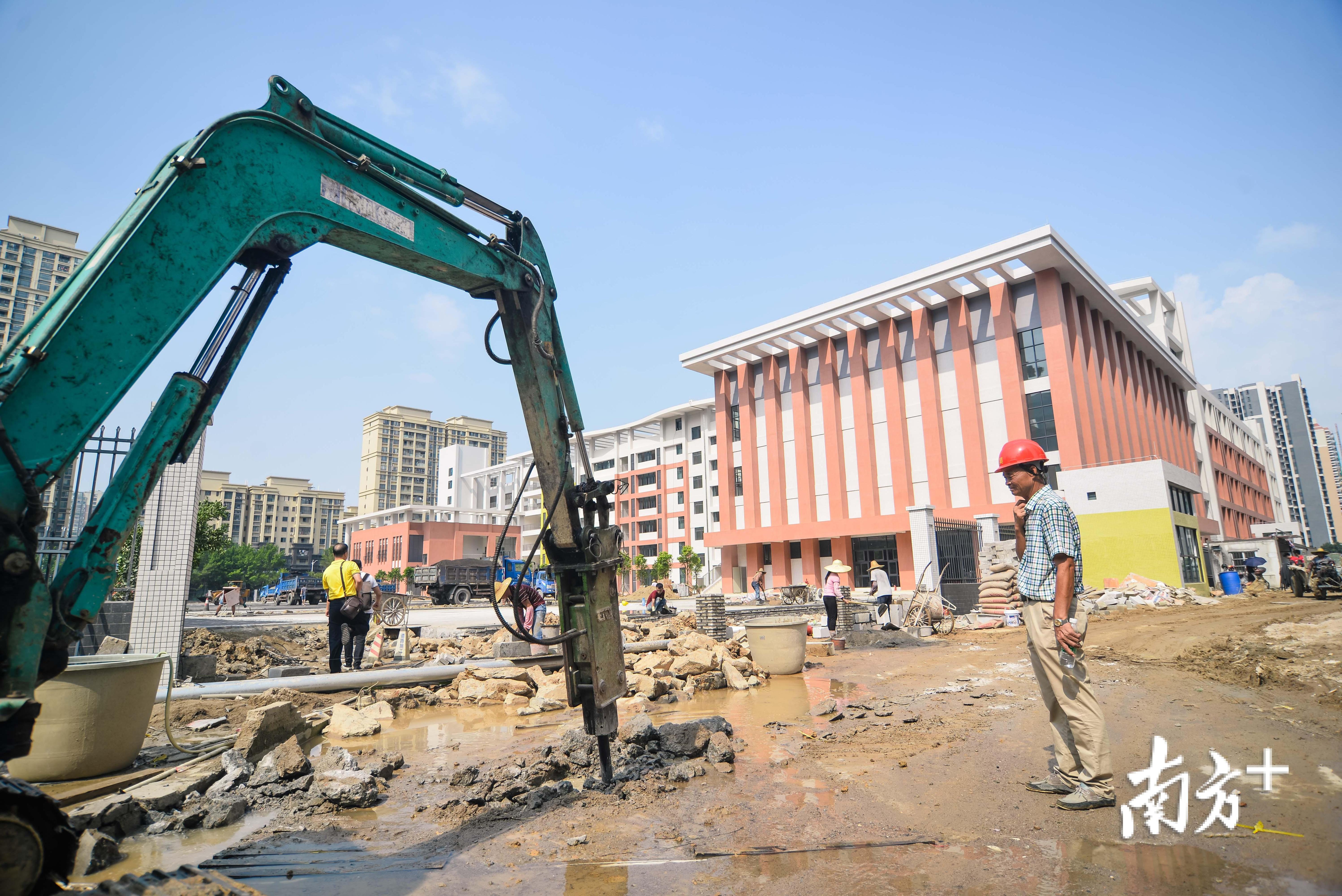图集|清城区锦兴小学月底交付使用,南方 带你探访新学校