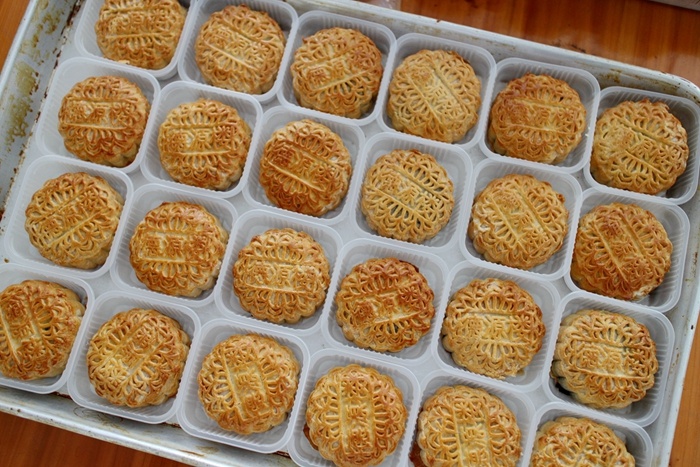 德源楼的月饼。