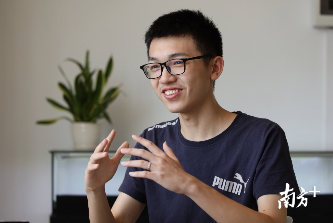杨明东接受南方+记者采访