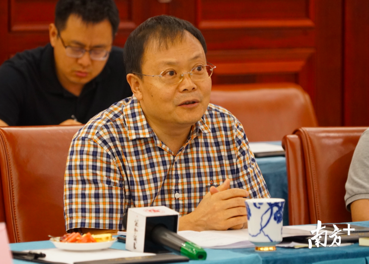 李白千 日丰企业集团有限公司副总裁
