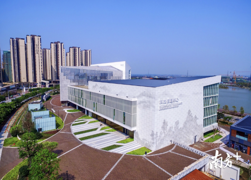 国内首个IBM车库物理空间落户在三水科技信息中心。三水区档案馆供图