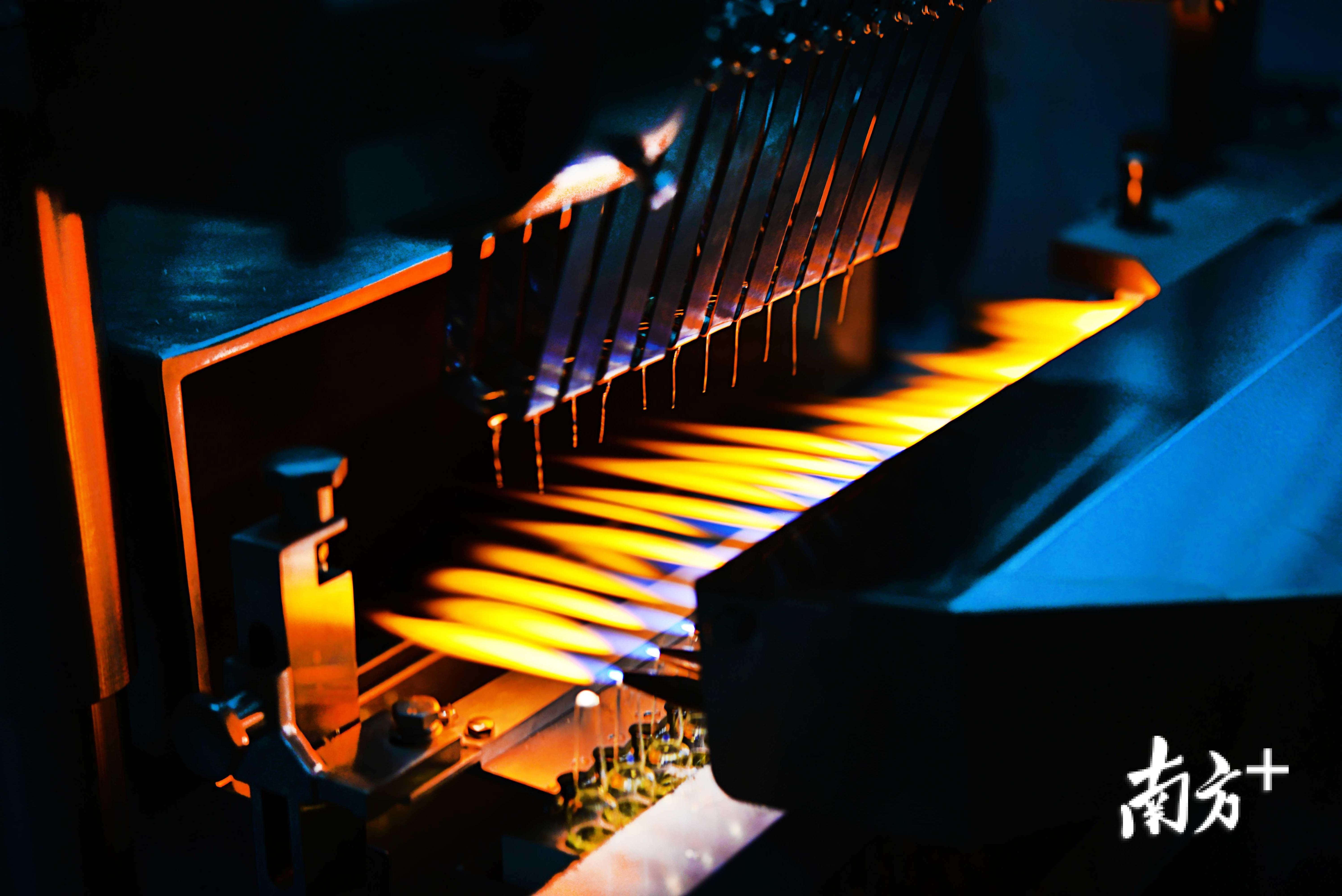 楚天科技生产车间现场。受访企业供图 楚天科技生产车间现场。受访企业供图