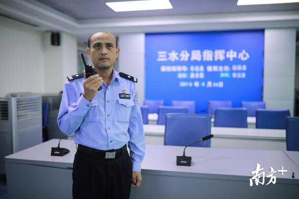 佛山市公安局三水分局指挥中心指挥室副股长赵韫强。