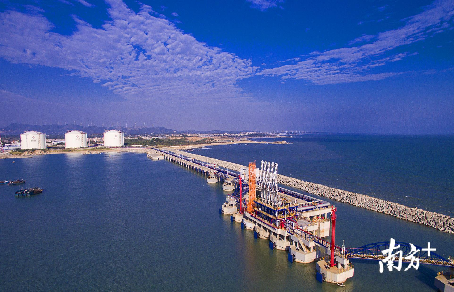 惠来中海油粤东LNG项目。郑楚藩 摄
