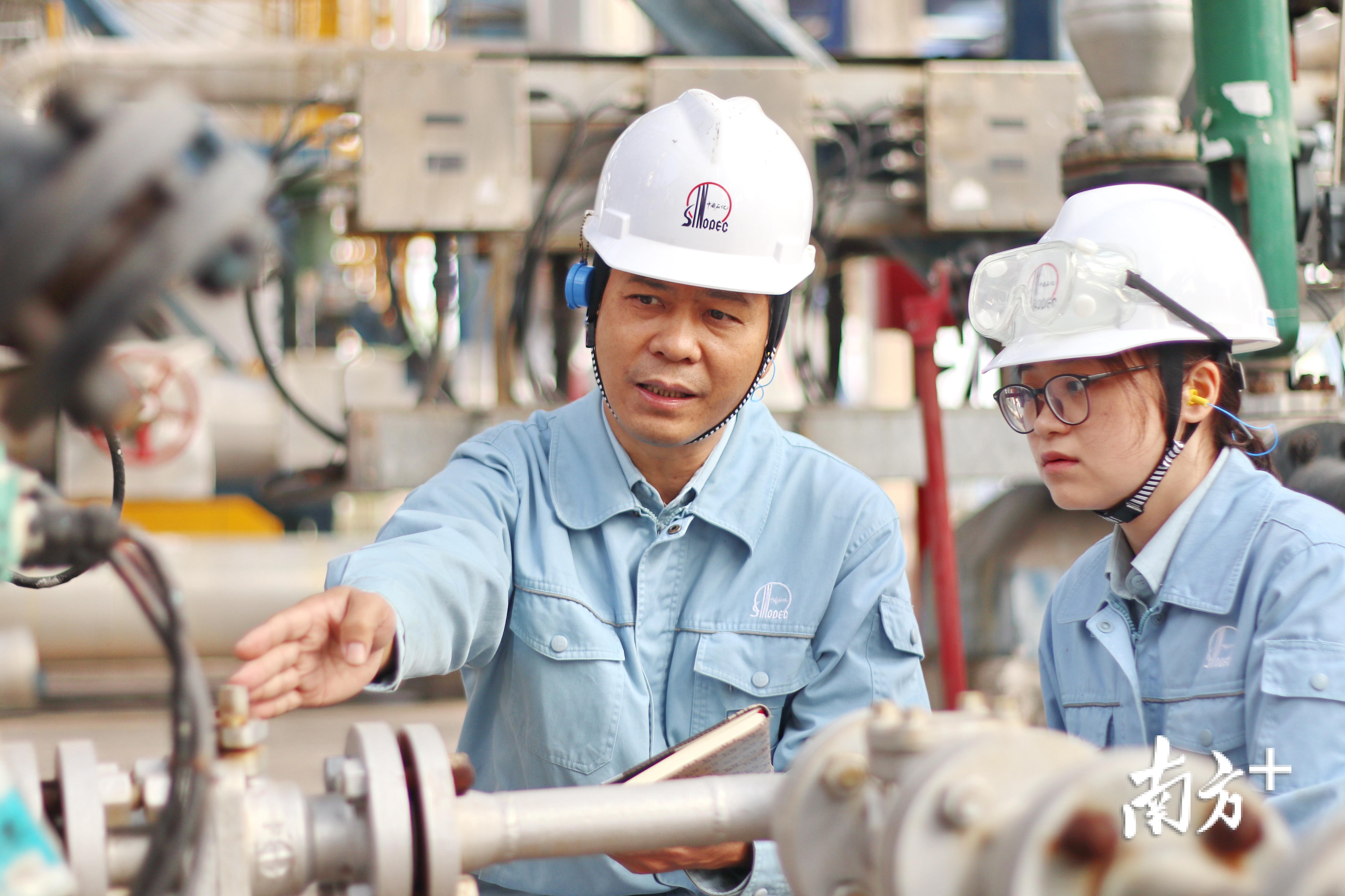 茂名石化加强人才培养工作。柯裕清 摄