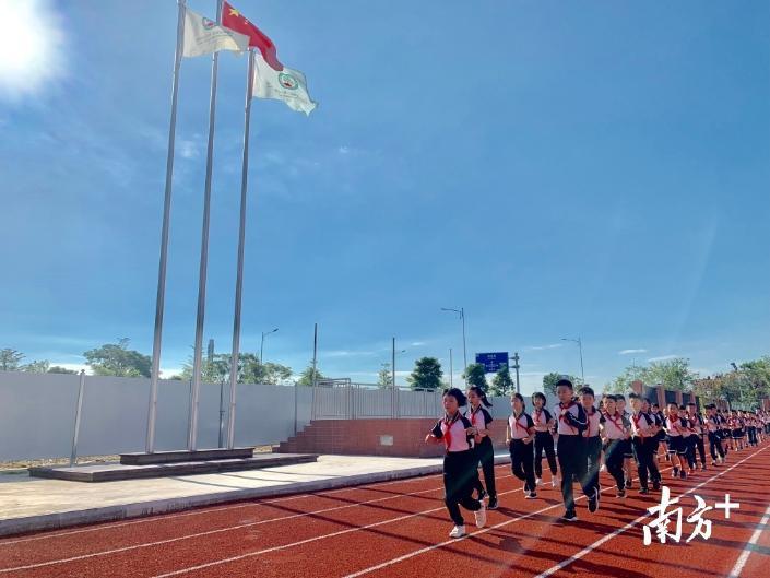 西山小学顺德高新区学校提供优质学位，完善高新区教育配套。西山小学顺德高新区学校供图