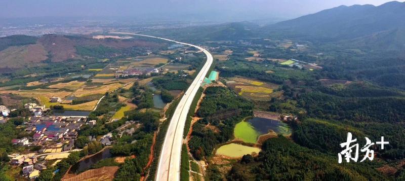 绿美始兴。陈宏超 摄 绿美始兴。陈宏超 摄