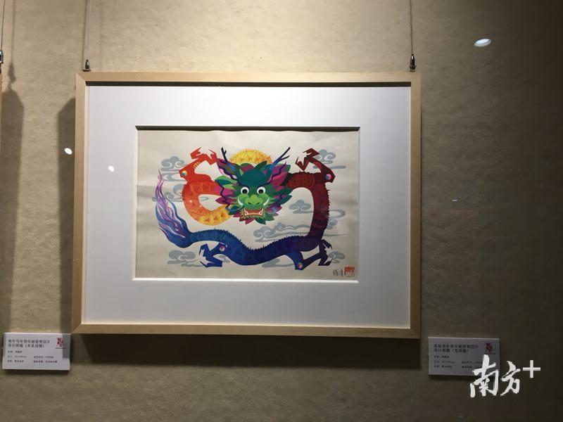 在莞城美术馆展出的邓锡清绘画作品。（王晓强摄）