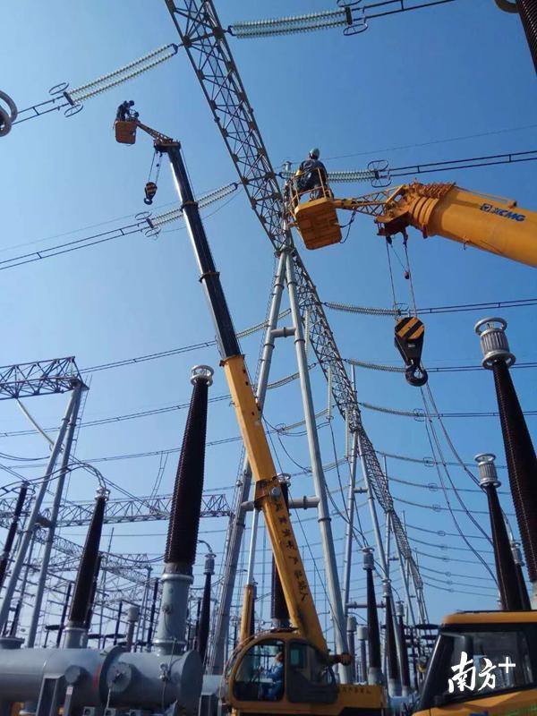 2018年4月23日，500千伏茅湖变电站扩建第三台主变工程顺利投产，为汕尾经济社会高速发展保驾护航。