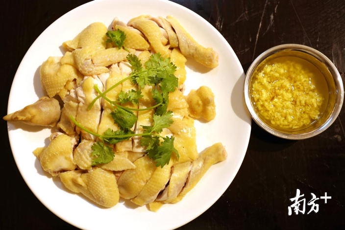 龙潭白切鸡。 龙潭白切鸡。