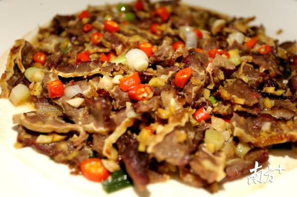 丰阳牛肉干。 丰阳牛肉干。