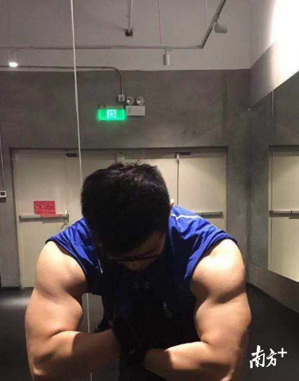 王逸非的微信头像，是不是有要他二维码的冲动