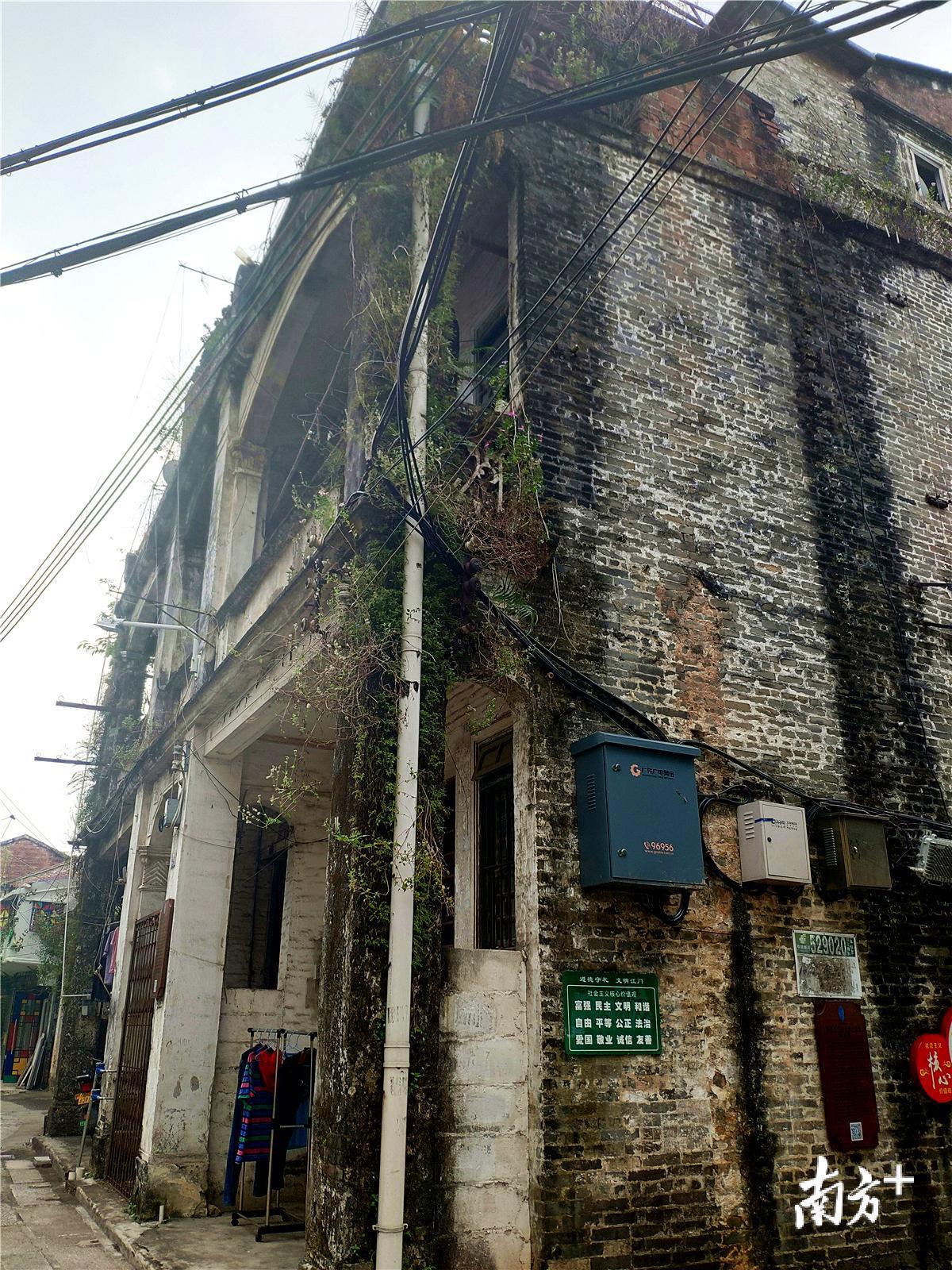 街区保留了从清代到民国时期的许多建筑遗迹。黄绍侦 摄