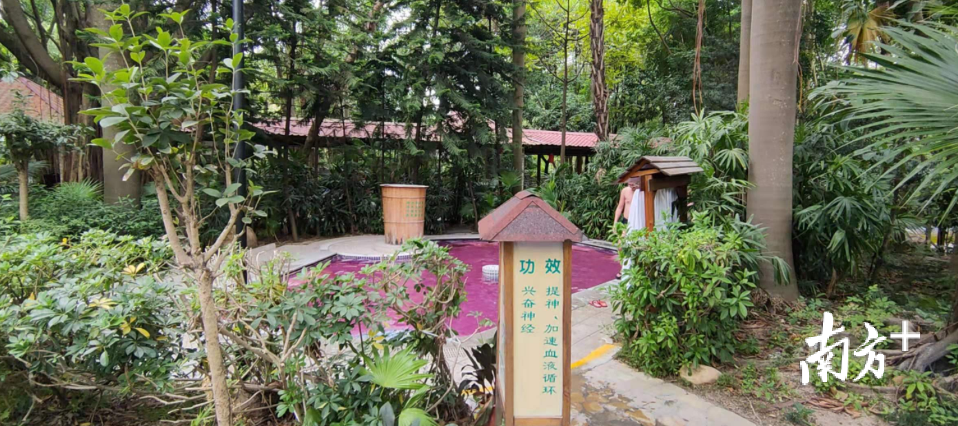 清远温泉也是防病祛病的“养生泉”。赫鹏翀 摄
