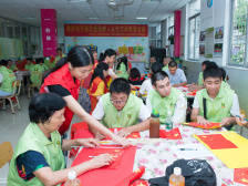 社区“下单”，肇庆志愿服务如何“接单送货”？《南方日报·肇庆观察》告诉您