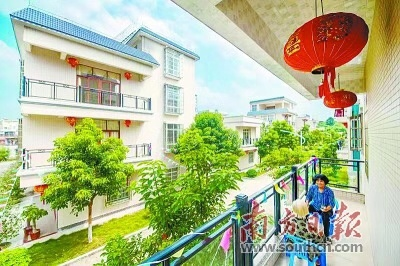 可媲美城市的新农村。 可媲美城市的新农村。