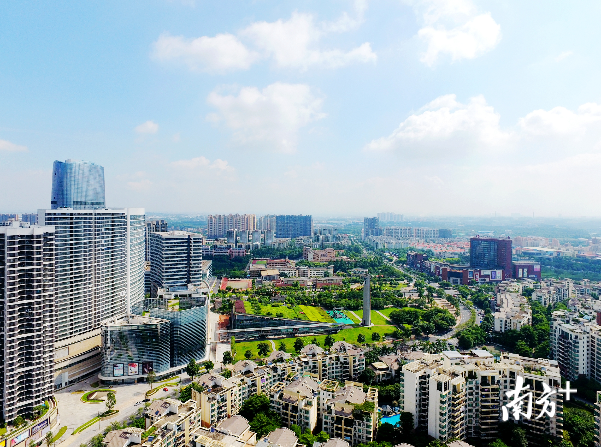 作为千亿大镇，狮山镇一向拥有傲人的经济成绩。狮山镇政府供图