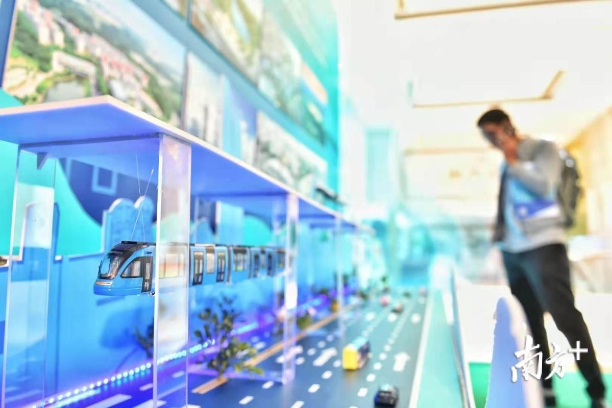 狮山镇正在快速构建轨道交通网络。戴嘉信 摄