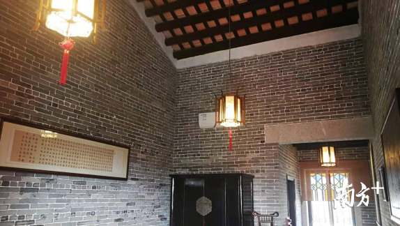 获得“佛山民宿标识牌”的“润岚雅居”,岭南风格浓厚。尹辅华摄 获得“佛山民宿标识牌”的“润岚雅居”,岭南风格浓厚。尹辅华摄