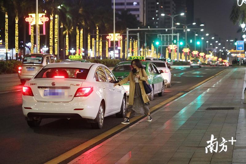 市民希望新规能够为顺风车上路营造更好的监管环境。