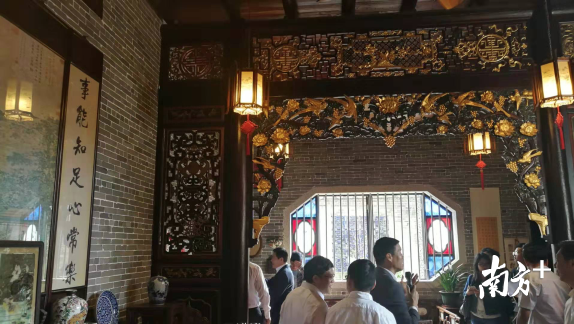 获得“佛山民宿标识牌”的“润岚雅居”,岭南风格浓厚。尹辅华摄 获得“佛山民宿标识牌”的“润岚雅居”,岭南风格浓厚。尹辅华摄