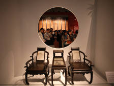 睇show|乾隆也爱“葛优躺”？这些故宫家具都是广东造