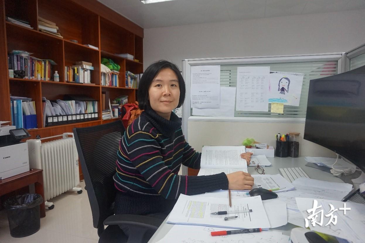 东莞理工学院特聘教授 王艺