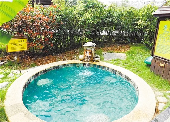 咸宁温泉谷。 