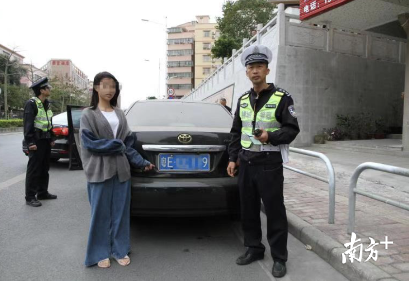 经查，该小汽车累计有202宗未处理的交通违法，且逾期未年检。