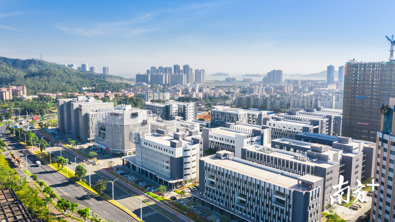越来越多的港澳青年选择在这里实现创业梦想。图为珠海高新区港湾1号科创园。 越来越多的港澳青年选择在这里实现创业梦想。图为珠海高新区港湾1号科创园。