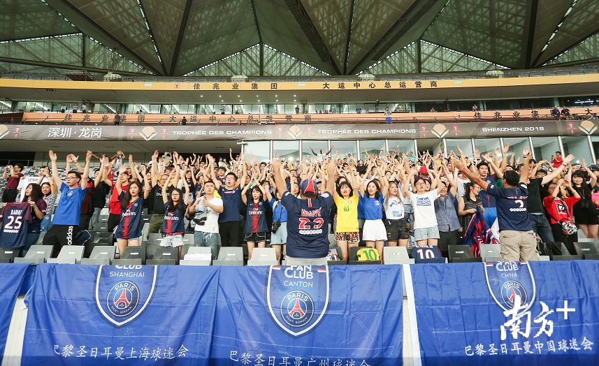 南方日报记者 朱洪波 摄 南方日报记者 朱洪波 摄