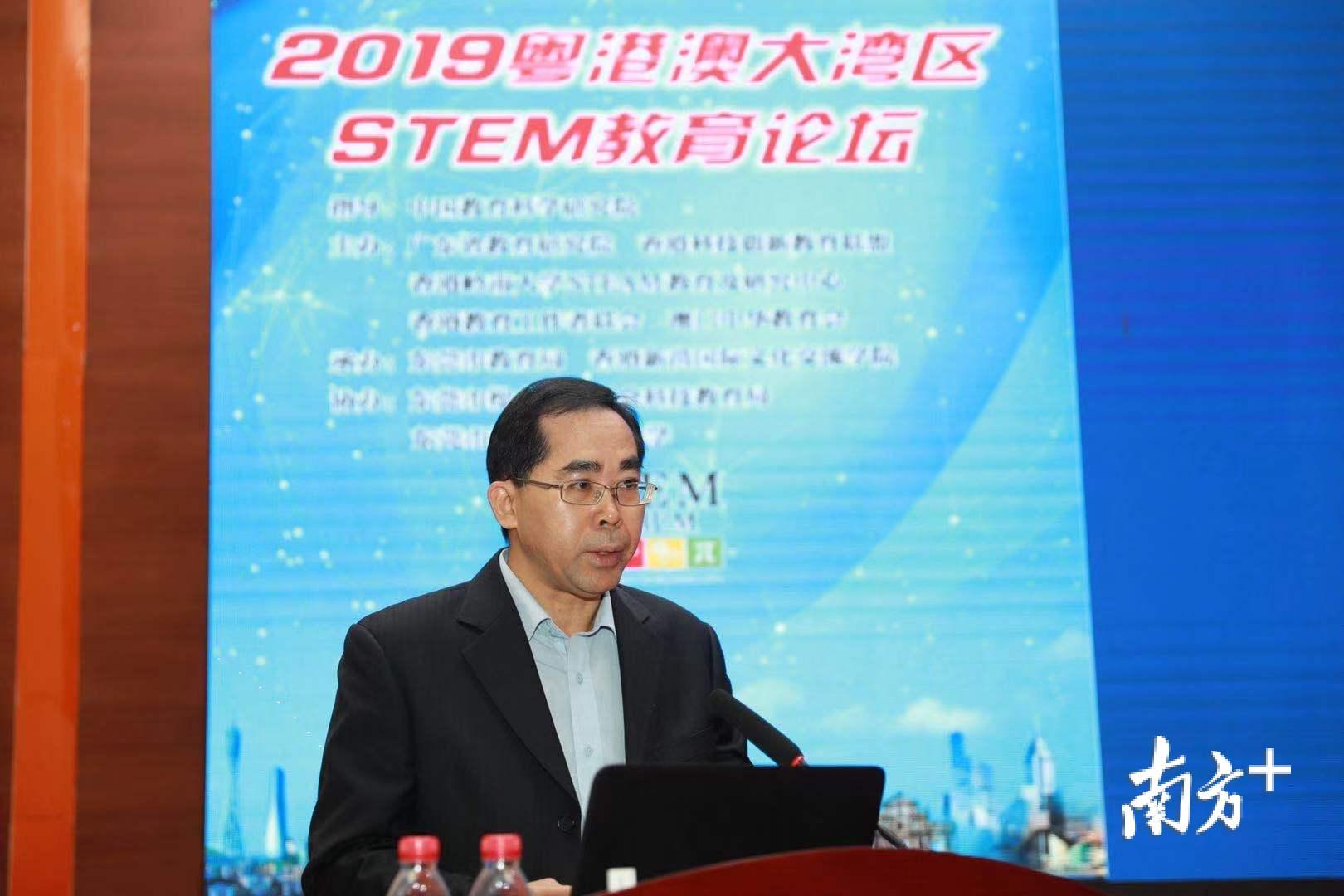 广东省教育研究院院长、党委书记、研究员汤贞敏