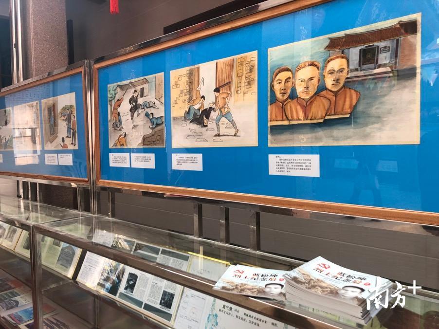 一幅幅漫画还原了烈士的英雄事迹。余丹 摄