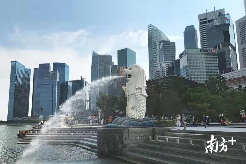 以前新加坡牛车水是华人的聚集地，但是现在华人已经扩散到各个街区去居住，不再集中处于一个空间中。戴嘉信摄