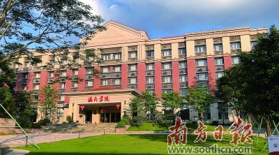 温氏学院坐落在簕竹镇。受访者供图 温氏学院坐落在簕竹镇。受访者供图