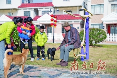 如今簕竹镇处处都呈现着一派和谐景象。受访者供图 如今簕竹镇处处都呈现着一派和谐景象。受访者供图