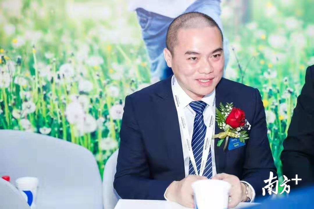 南海南新无纺布有限公司董事长崔彦昭。受访者供图 南海南新无纺布有限公司董事长崔彦昭。受访者供图